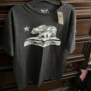 Univibe California republic tee